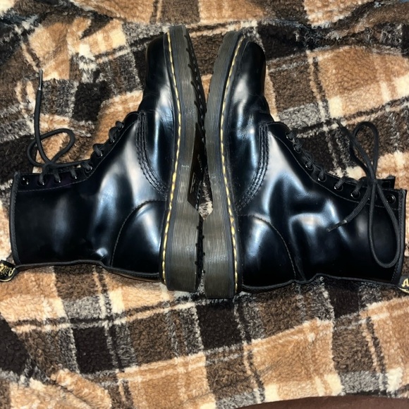 Dr. Marten Boots Size 7 Women’s Black - Picture 4 of 11